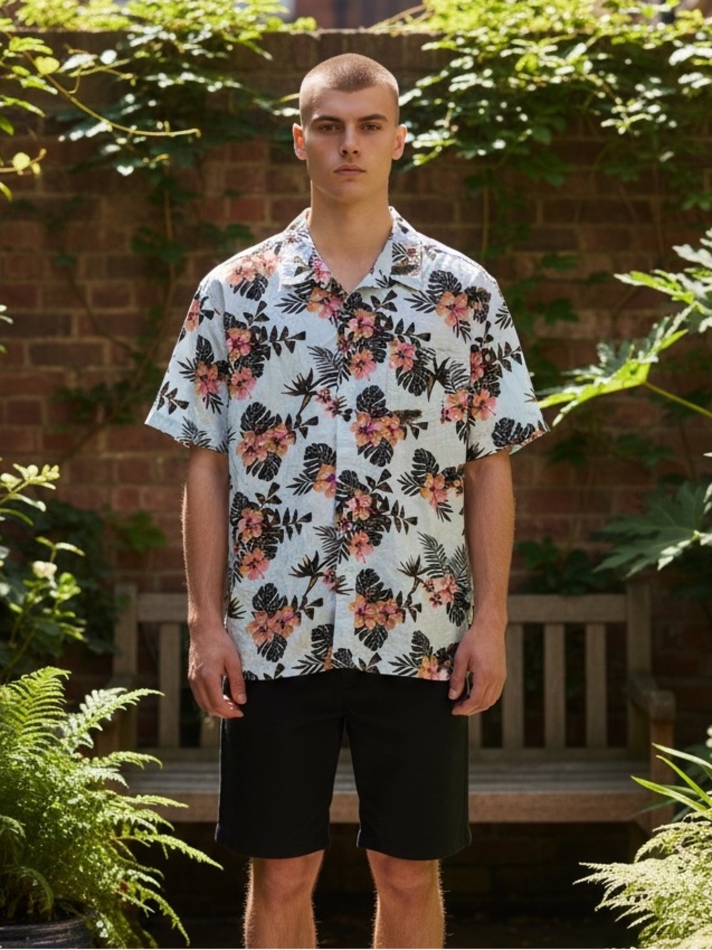 Eighty Eight blue floral men’s button down short sleeve shirt size XL